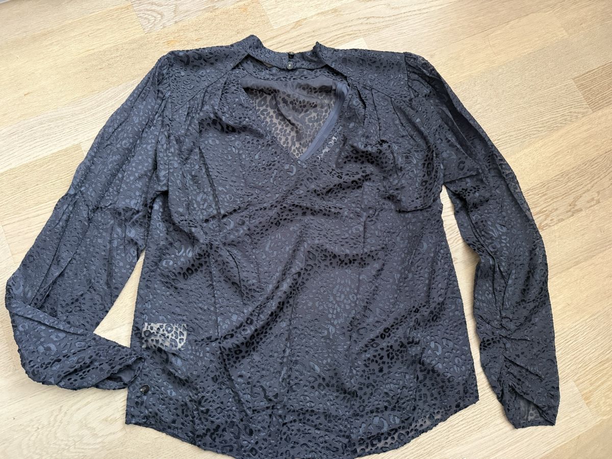 Camicette: Bluse Scotch & Soda mit Leomuster dunkelblau – Usato da Rubigen venduto da Elmacino 1