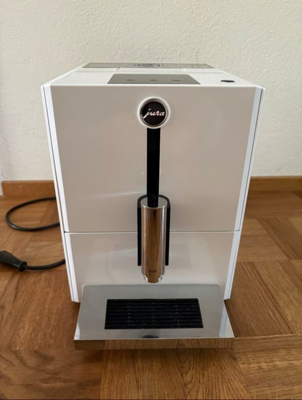 Jura Macchine per caffè & Macchine per espresso: JURA A100 Kaffemaschine – Usato da Crans-Montana venduto da gon_bb6x