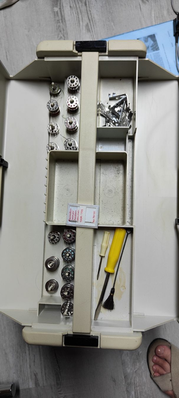Pfaff Nähmaschinen: Nähmaschine Pfaff – Defekt aus Bönigen von Phisto88 1