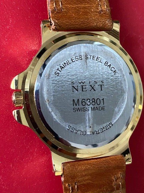 Swiss Orologi: Montre Swiss Next Quartz - NEUVE – Nuovo (secondo la descrizione) da La Neuveville venduto da Ofinzerb 4