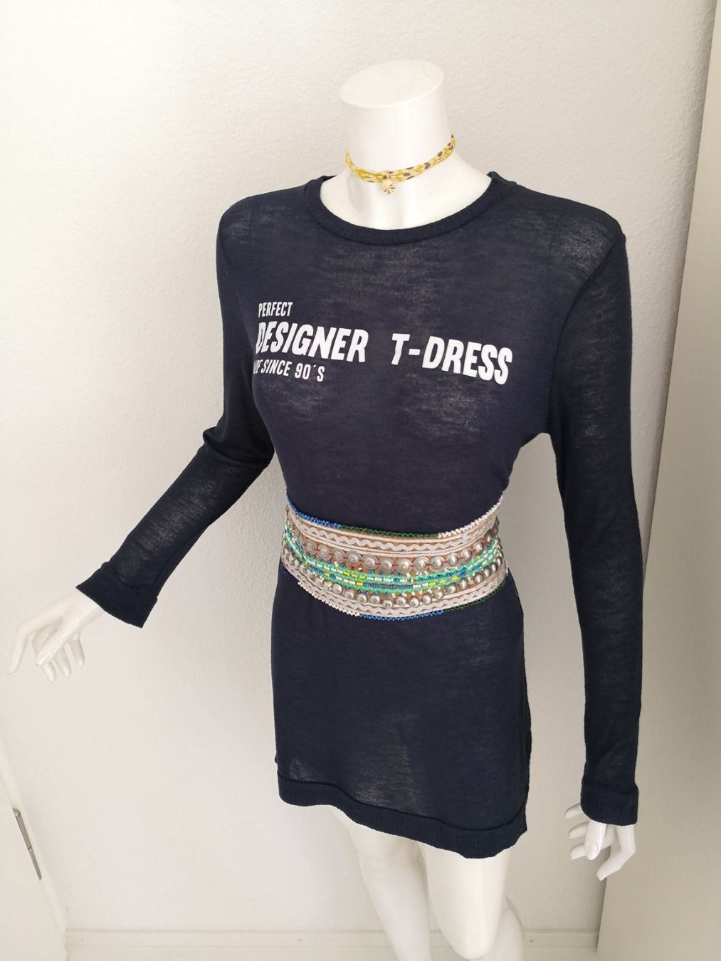 Mango Kleider: 🤩MANGO LANGARM STRICK-PULLOVER-KLEID BLAU&DRUCK & ARMANI P. – Gebraucht aus Olten von Naja-Twins-Twins 3