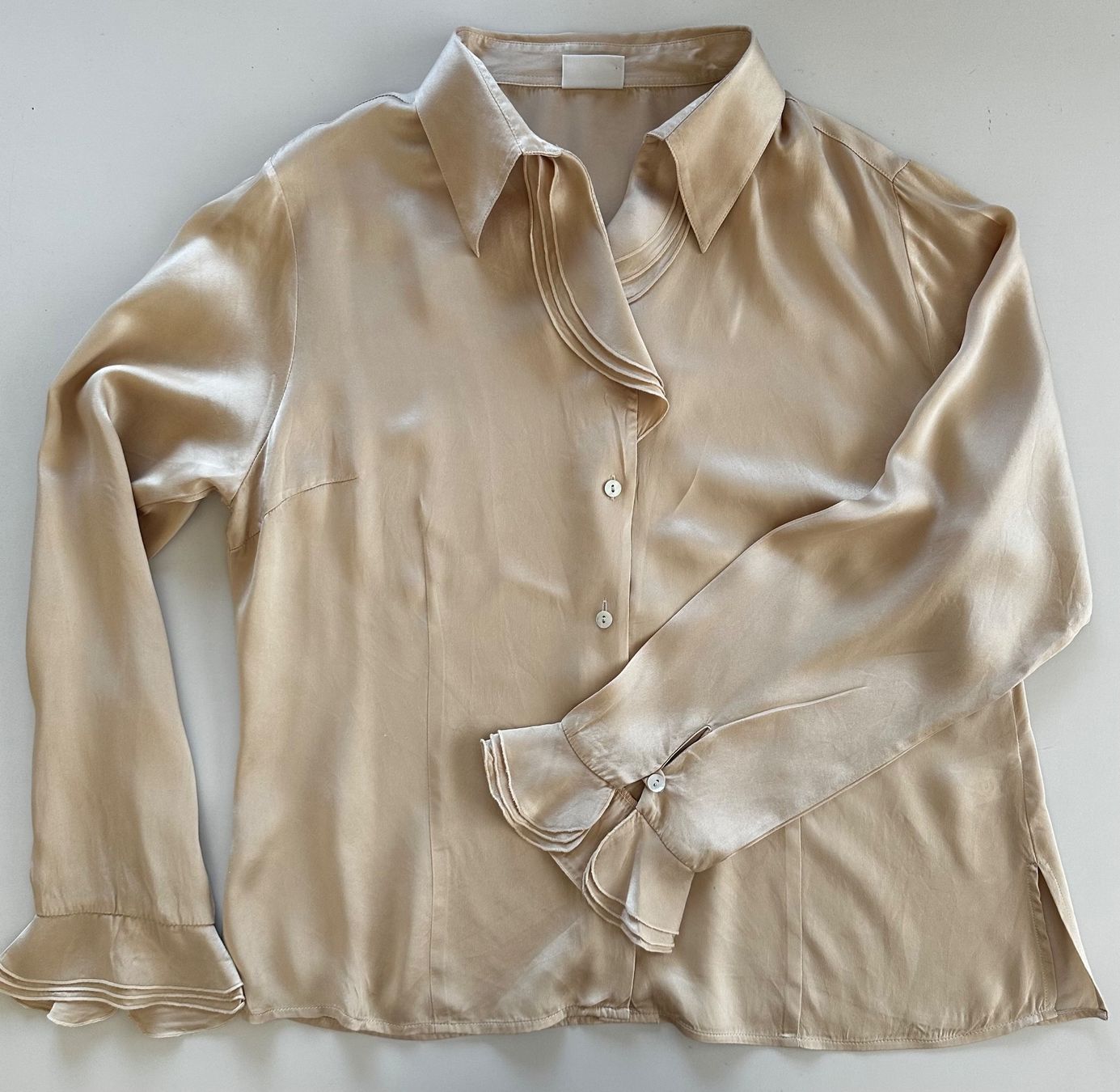 Camicette: Seidenbluse First Avenue 42/44 – Usato da Liestal venduto da Ballybs
