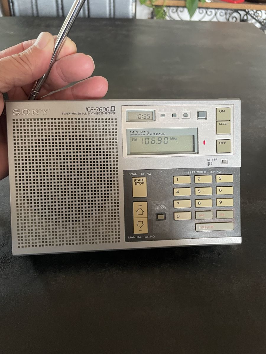 Sony Radio: Radio Sony ICF-7600D – Usato da Vallamand venduto da Bricbracbroc82 7