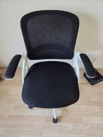 Bequemer Bürostuhl