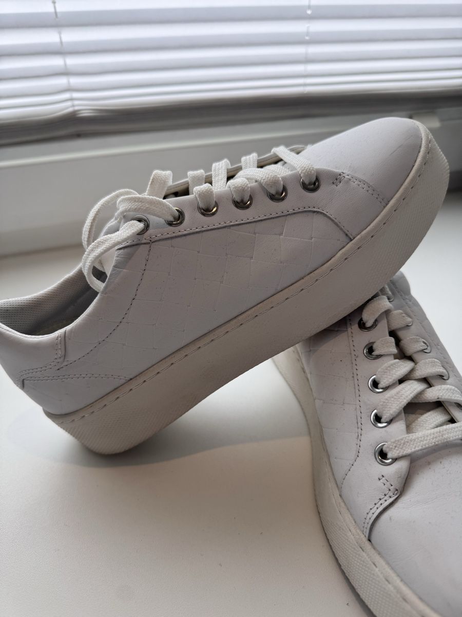 Geox Scarpe da donna: Geox Sneaker Gr. 40 – Usato da Kölliken venduto da Leana71 1