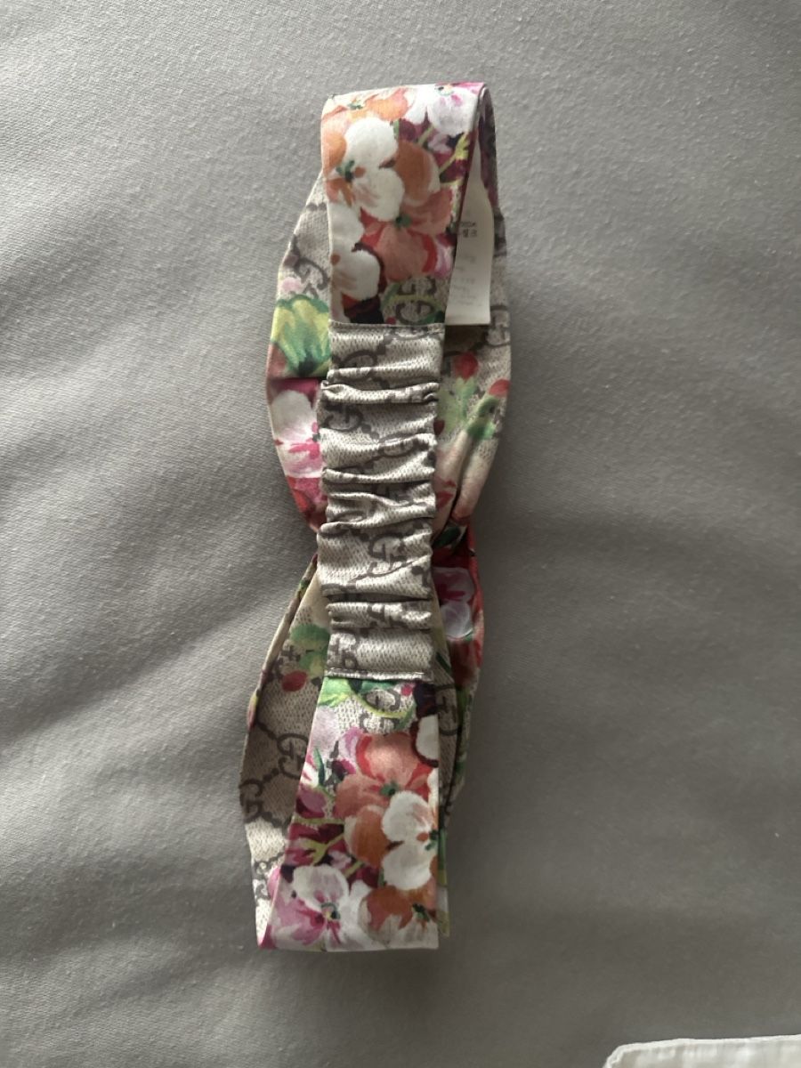 Gucci Accessoires pour cheveux: Gucci headband original – D'occasion à Ittigen par kat_l7tm 1