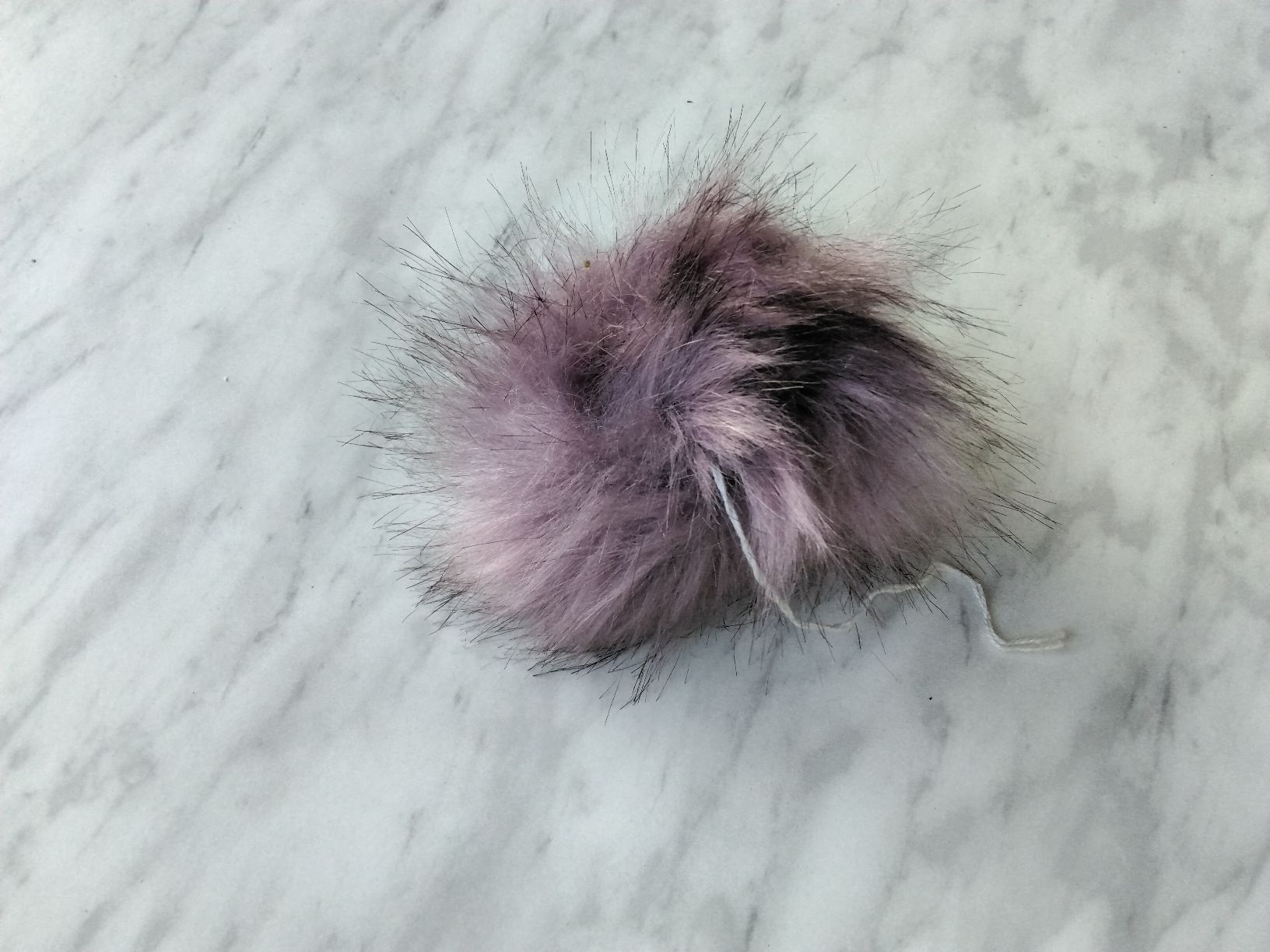 Alle Dekorationen: POMPON LILA – Gebraucht aus Biel/Bienne von dasi3 1