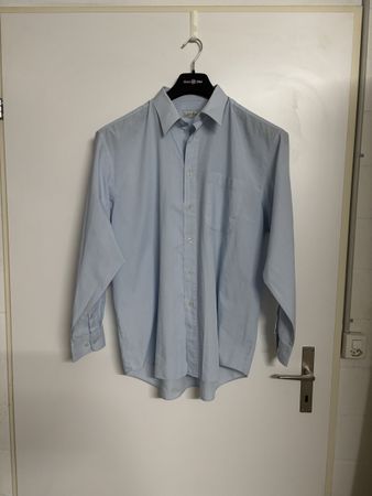 Herren Hemd Grösse XL hellblau guter Zustand