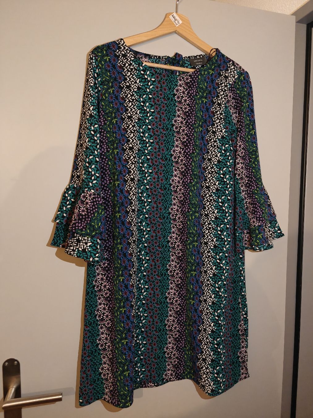 C&A Kleider: Kleid - mehrfarbig - Gr. M – Neu (gemäss Beschreibung) aus Winterthur von Dana_33