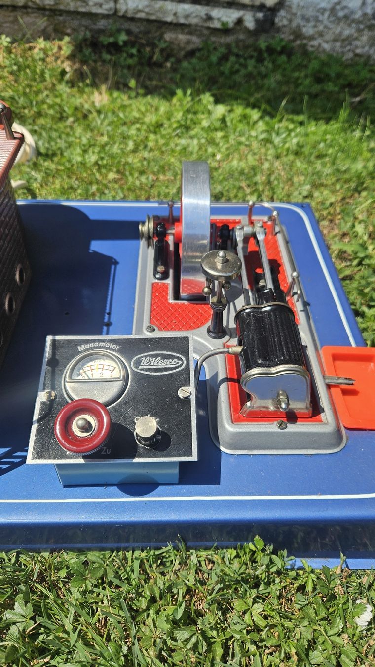 Wilesco Kits de montage: Dampfmaschine D24 EL – D'occasion à Selzach par solid10 2