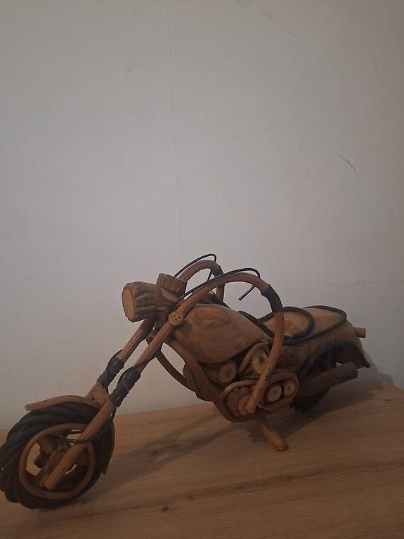 Tutte le decorazioni: Holz Harley – Usato da Madiswil venduto da Oleander2 1