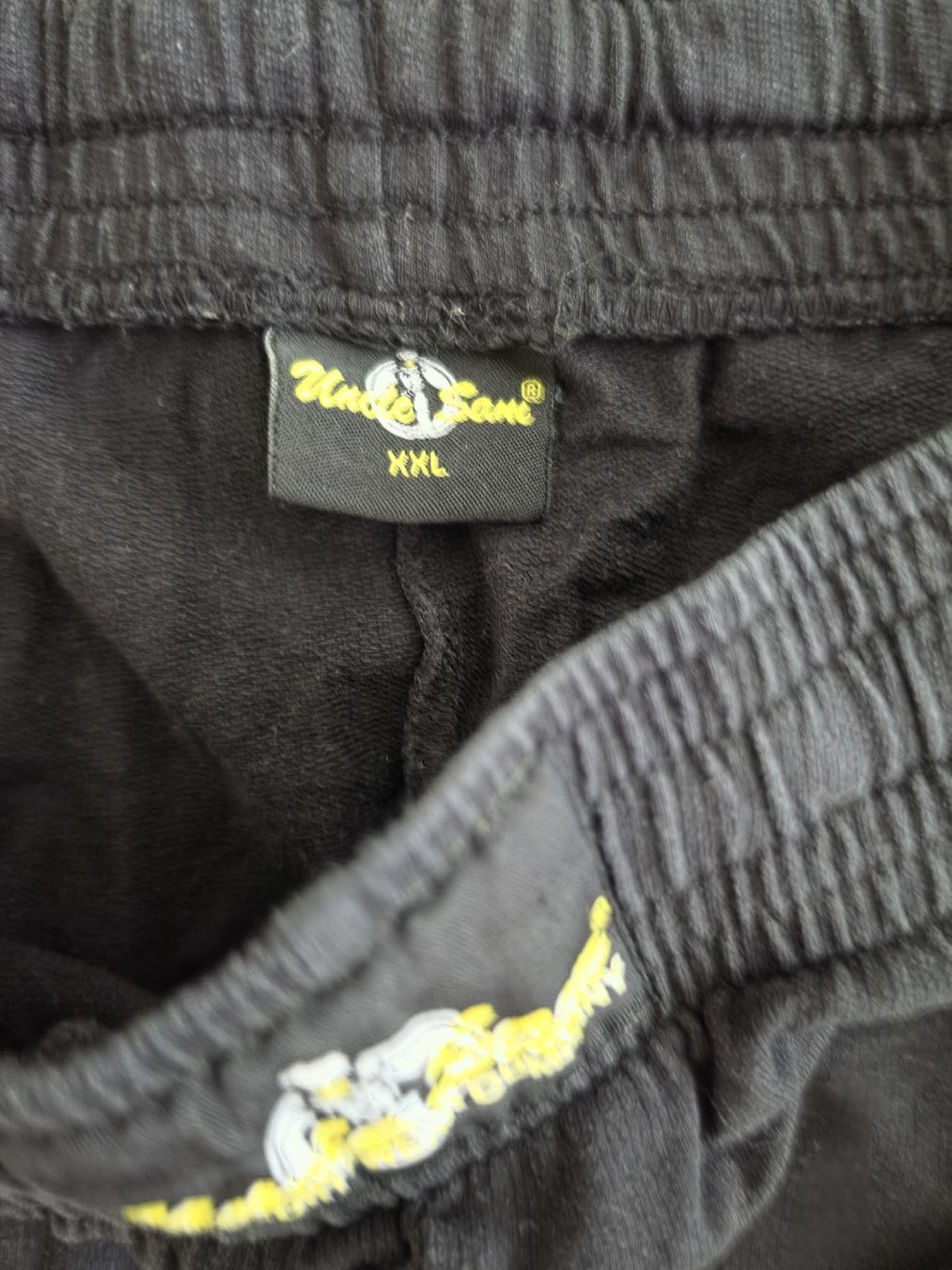 Hosen: Trainerhosen, Adidas, Uncle Sam, beide Gr. 2XL – Gebraucht aus Würenlos von Nigginiggi 2
