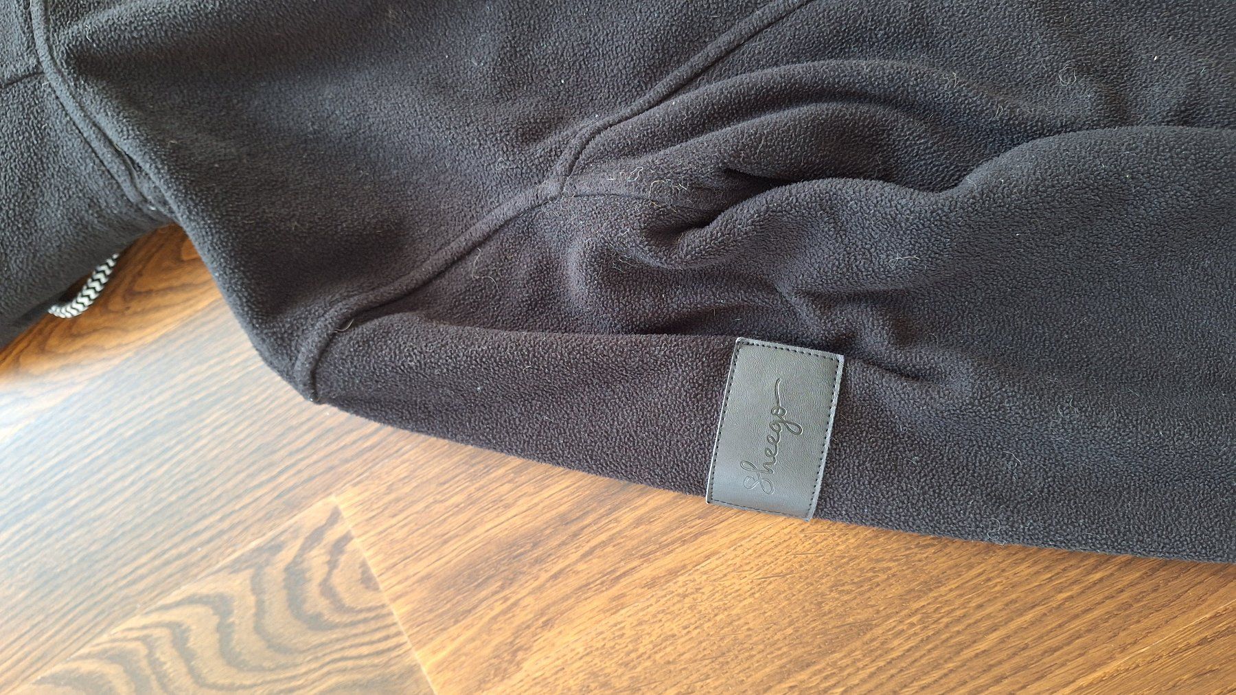 Jacken: Faserpelzjacke /46/Sheego – Gebraucht aus Wattwil von Siedlergreen 2