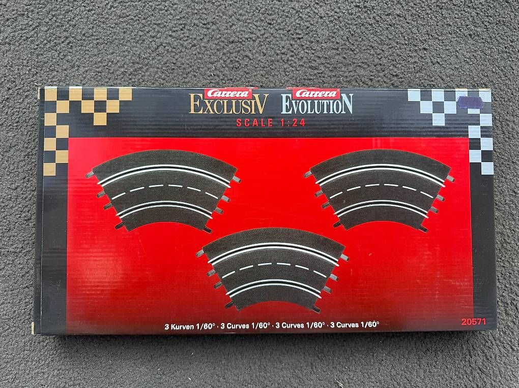 Carrera Rennbahnen: Set curve Carrera Evolution - Exclusiv 1:24- 1:32 – Gebraucht aus Monte Carasso von Ely67 1