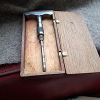 Starrett T-Gauge Nr. 446 A Präzisionsmesswerkzeug mit Holzet