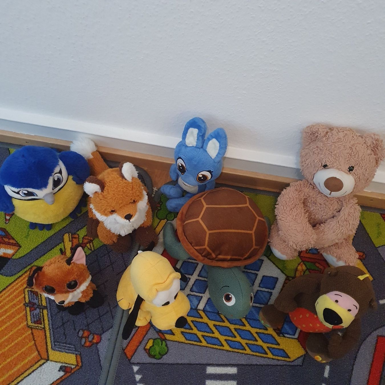 Giocattoli: Lot de jouets peluches – Usato da Lausanne venduto da Af2016