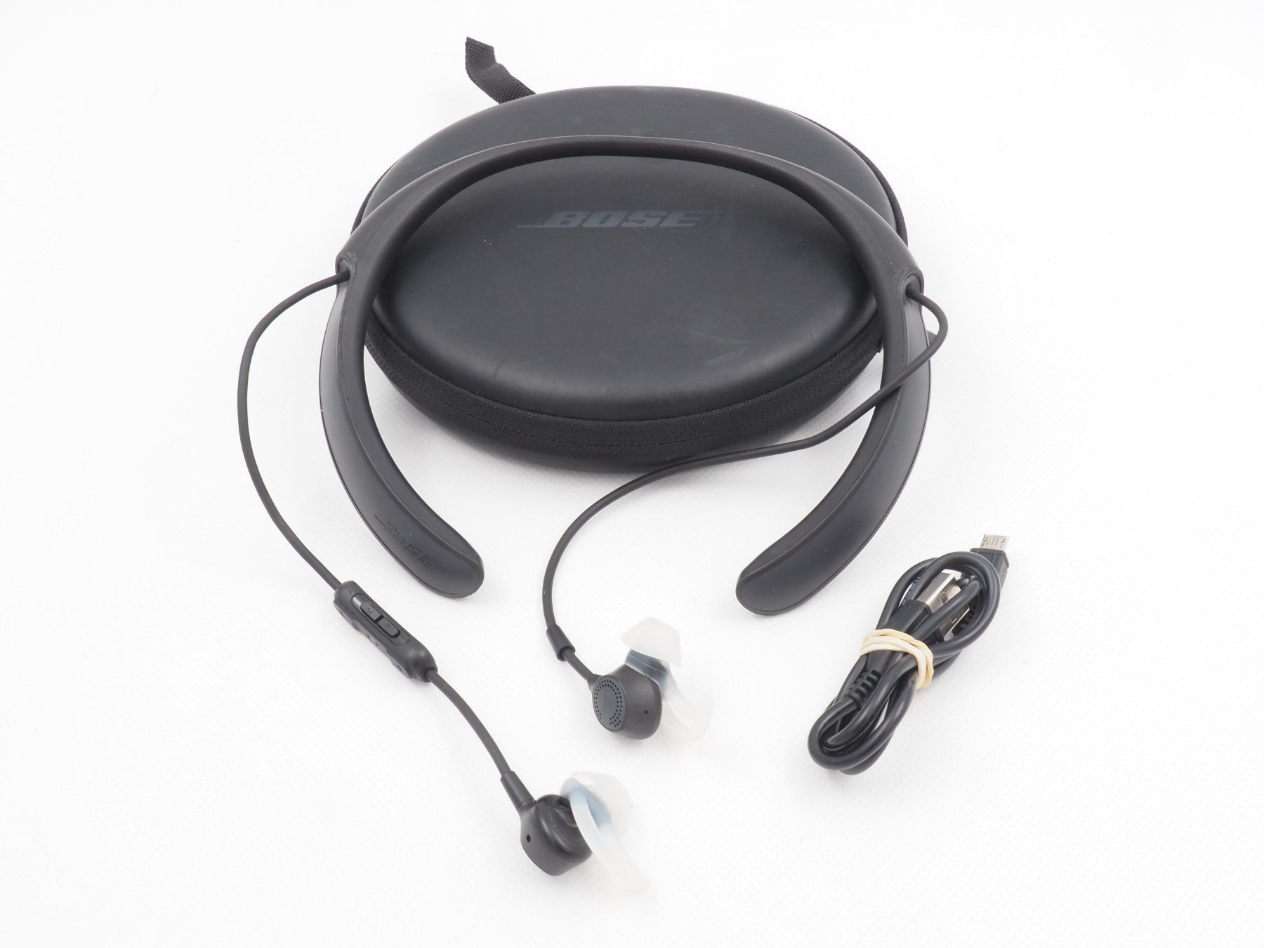 Bose Cuffie: BOSE QC 30 Bluetooth Kopfhörer (26080434) – Usato da Zürich venduto da fundsachenverkauf