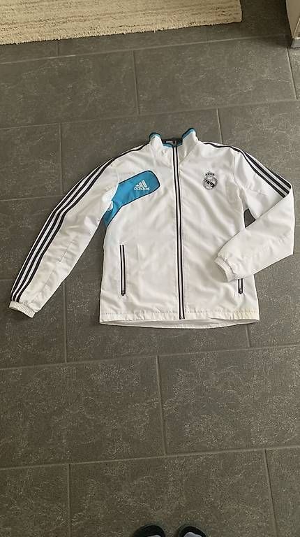 Adidas Giacche: Real Madrid  Sport Jacke – Usato da Hochdorf venduto da suatvid