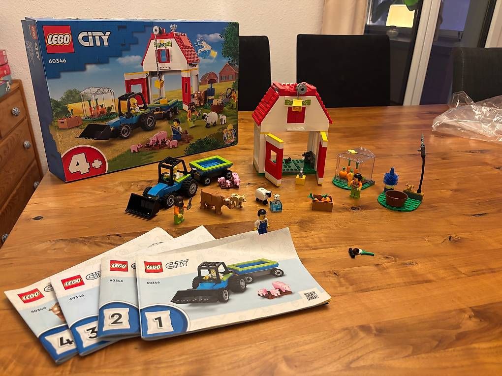 Lego Giocattoli: LEGO Bauernhof mit Tieren / 60346 – Usato da Horw venduto da bar_5nkm 1
