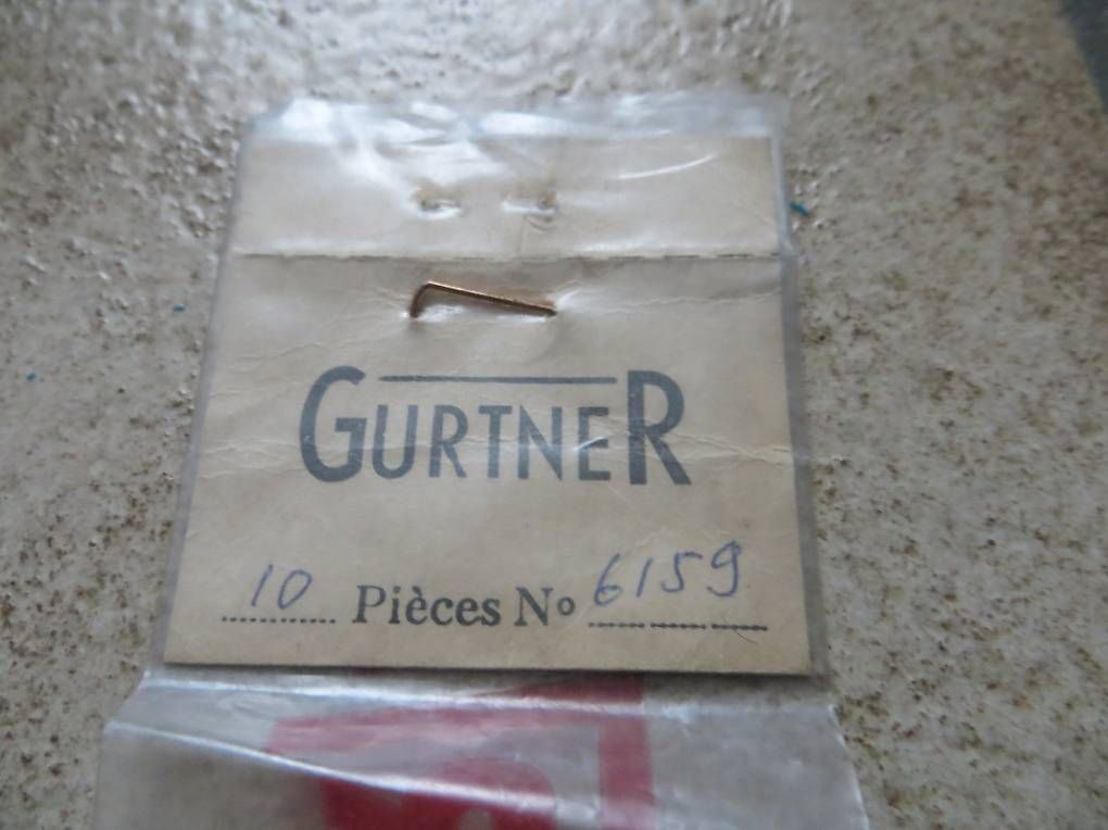 Parti ricambio per ciclomotori: Gurtner Vergaser Teile – Usato da Büren an der Aare venduto da Gubbler 1