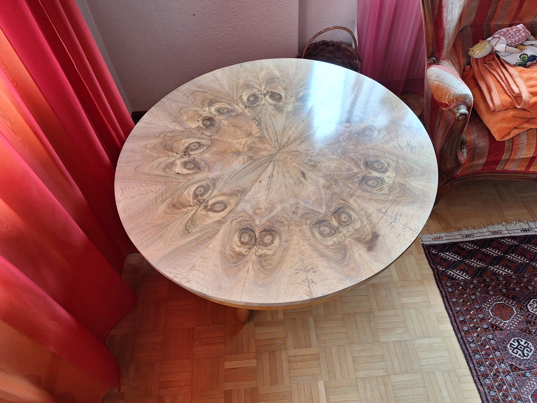 Tables: Runder Salontisch mit Dekorplatte – D'occasion à Zollikofen par jan_rv69 2