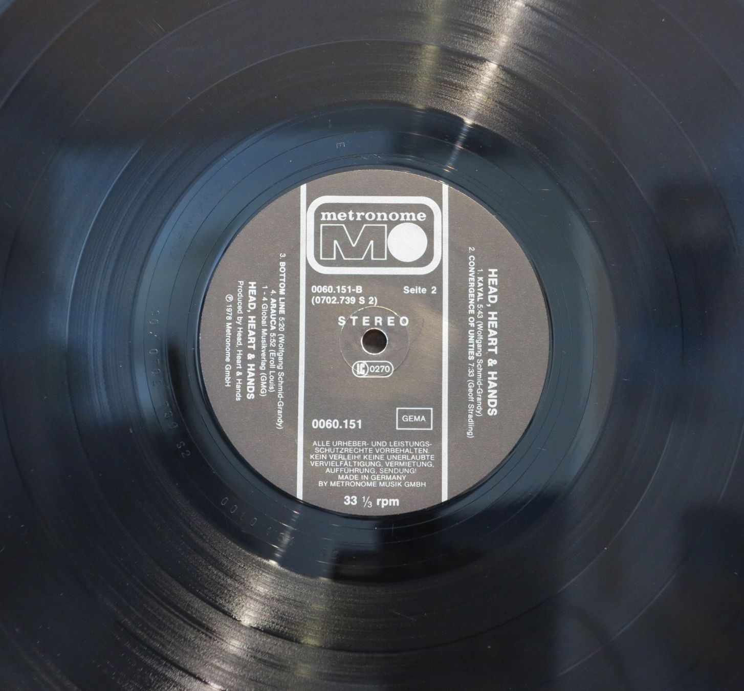 Schallplatten: Head, Heart & Hands / LP – Gebraucht aus Zürich von Naim60 3