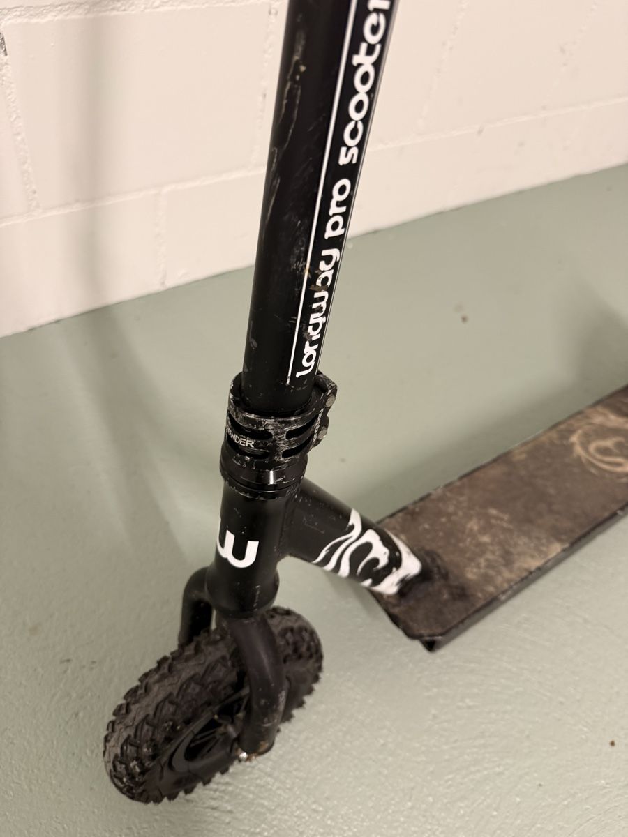 Kickboard: LONGWAY Chimera Dirt Scooter Black  – Usato da Kriens venduto da mar_9zvv 4