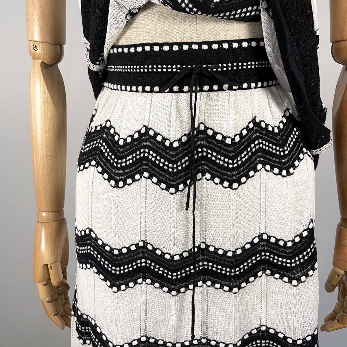 Missoni Vestiti: MISSONI Skirt + Top Set – Nuovo (secondo la descrizione) da Freienbach venduto da Avviivva_Shop 2