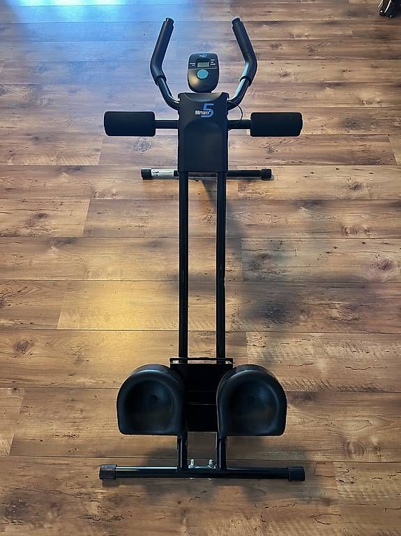 Hometrainer: Fitmaxx 5 Trainingsgerät / Heimtrainer  platzsparend – Usato da Riehen venduto da ste_8prv 1