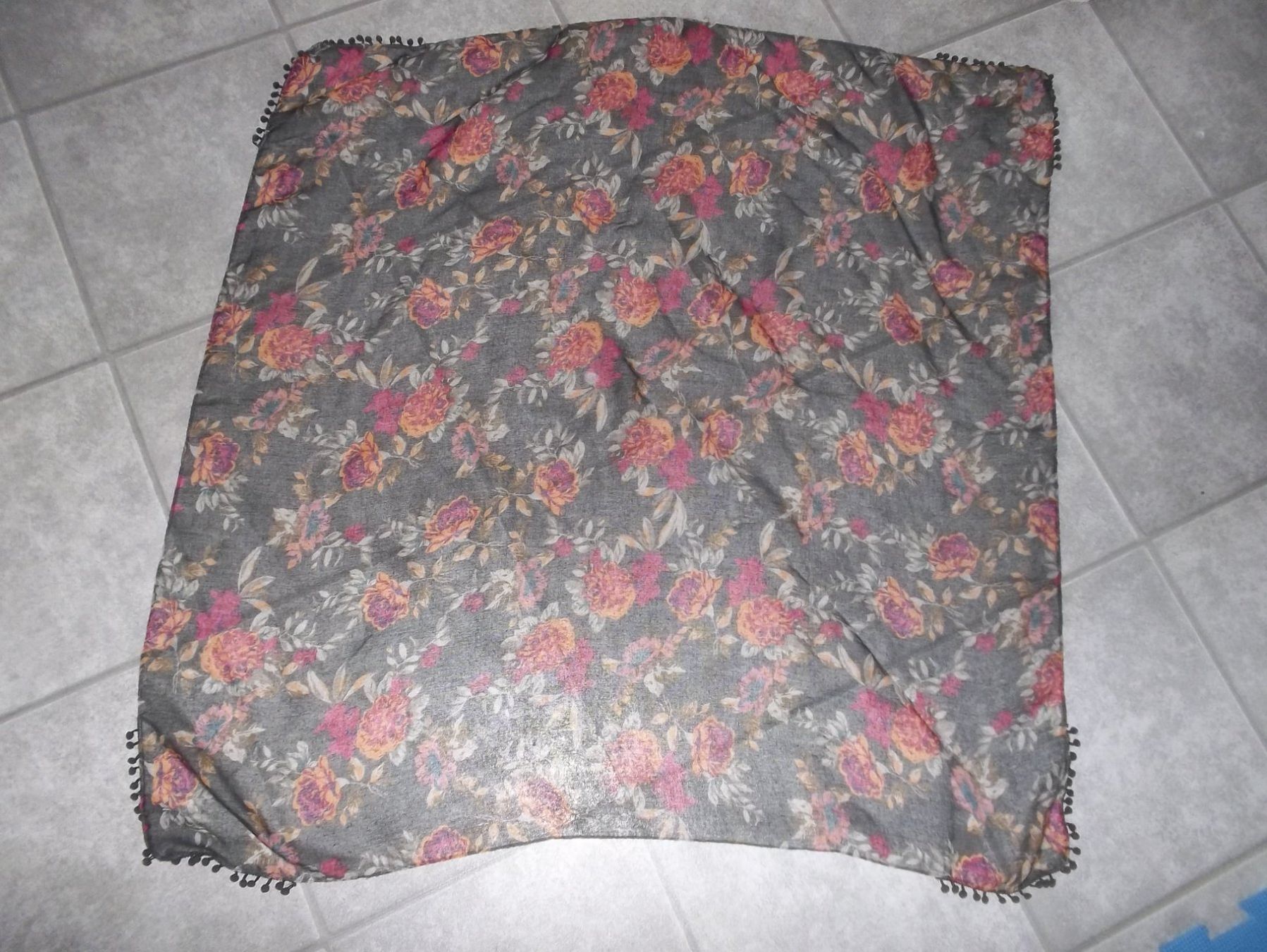Cappotti: Damenmantel mit Foulards Grösse 38 – Usato da Kaltbrunn venduto da Cindy99 6