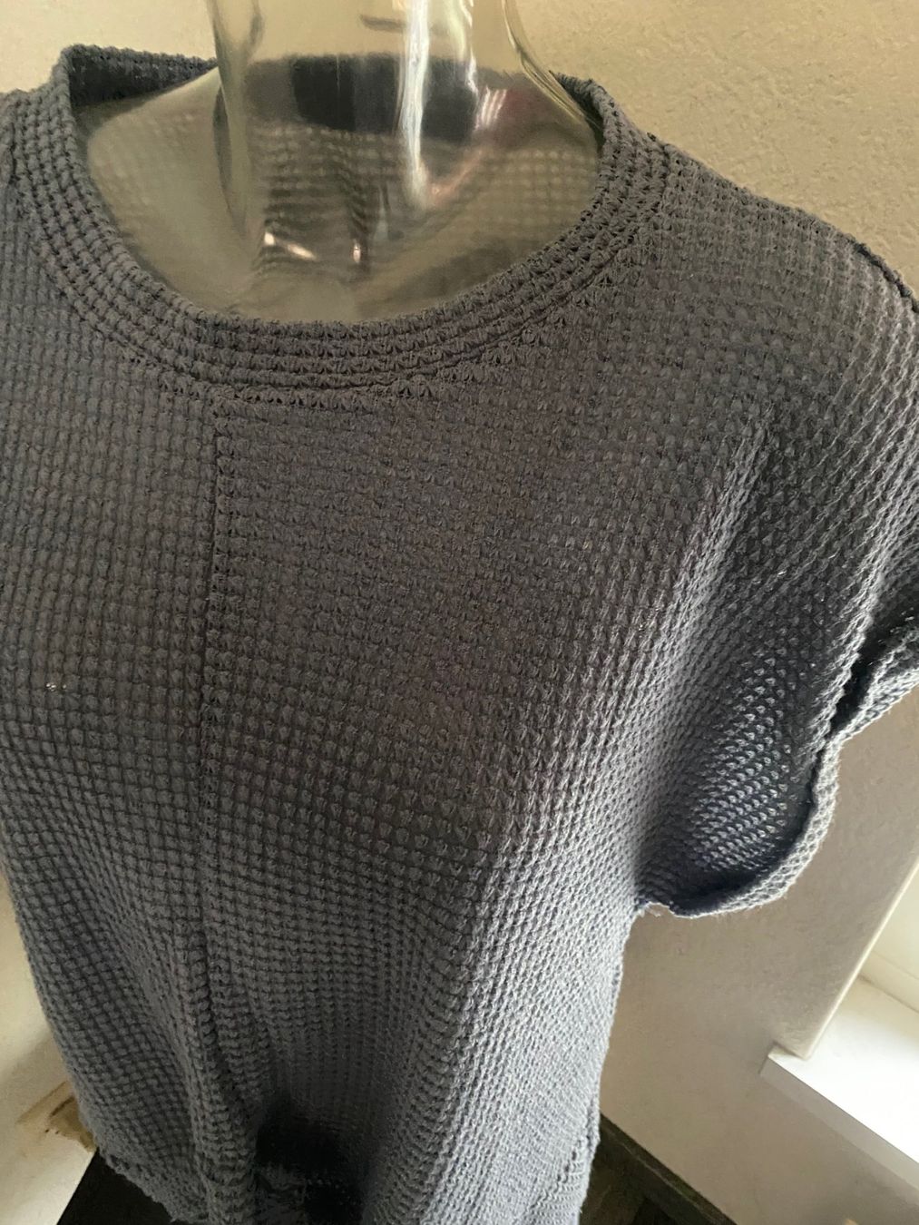 T-shirt: kurz T-Shirt Grösse XL – Nuovo e nell'imballaggio originale da Allenwinden venduto da Obalu 1