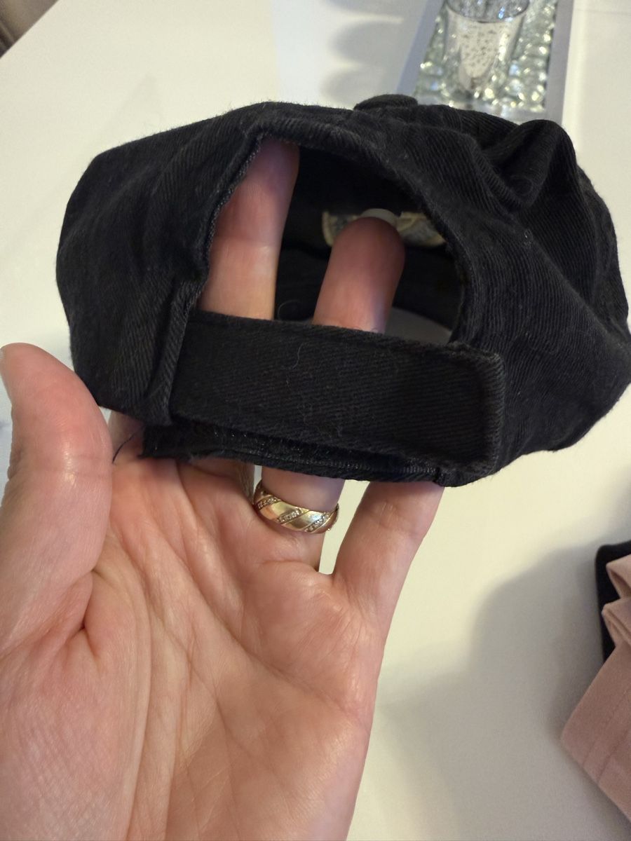 Stone Island Altro in  Abbigliamento & Accessori: Stone Island Kappe/Hut in schwarz mit Logo – Usato da Oberhofen Thun'see venduto da ClaudiaKelesh 2