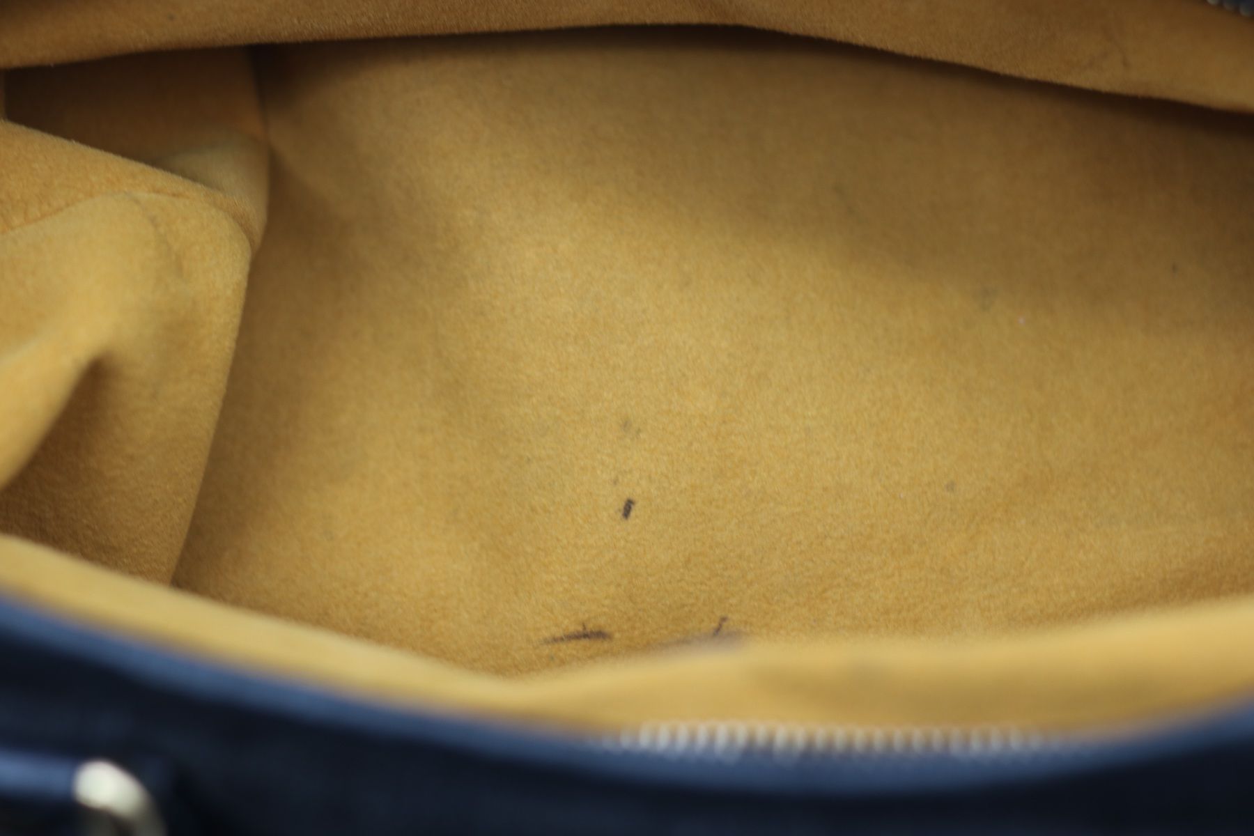 Louis Vuitton Borse da donna: LOUIS VUITTON Neo Cabby MM Denim – Usato da Urtenen-Schönbühl venduto da jana2kids 6