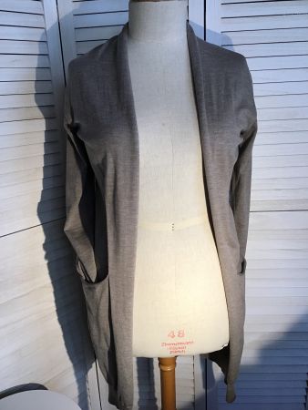 Anette Görtz  Cardigan mit speziellen Details Gr.M