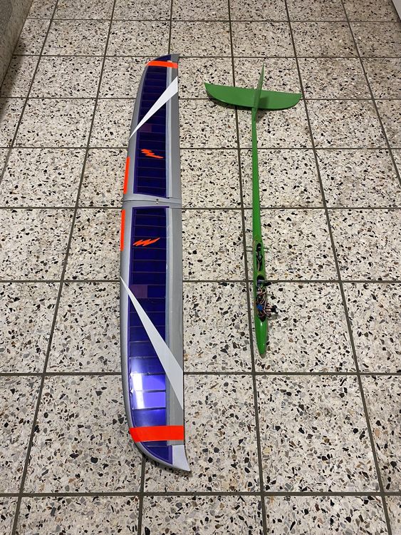 Kleiner Segelflieger ab 1 Franken 1