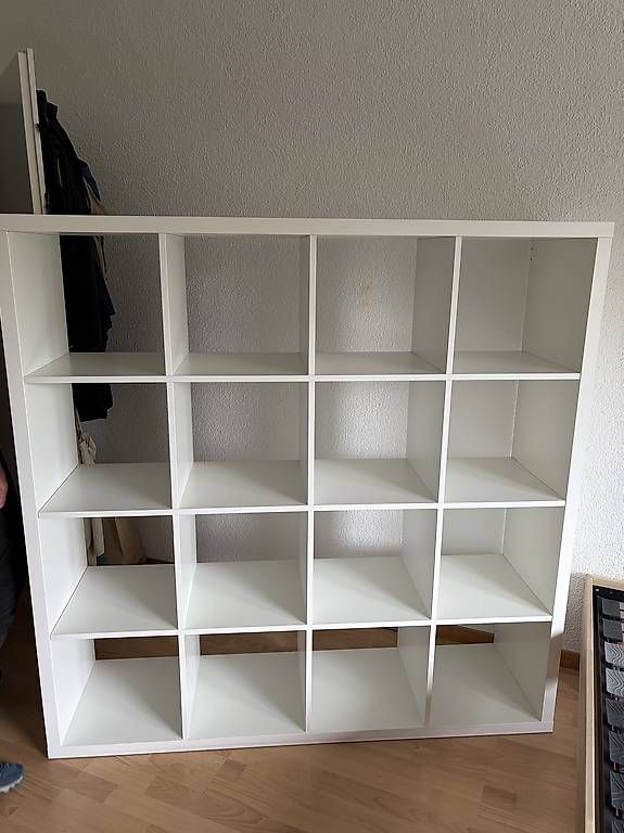 Ikea Scaffali: Kallax 4x4 IKEA – Usato da Bern venduto da iri_mtf2