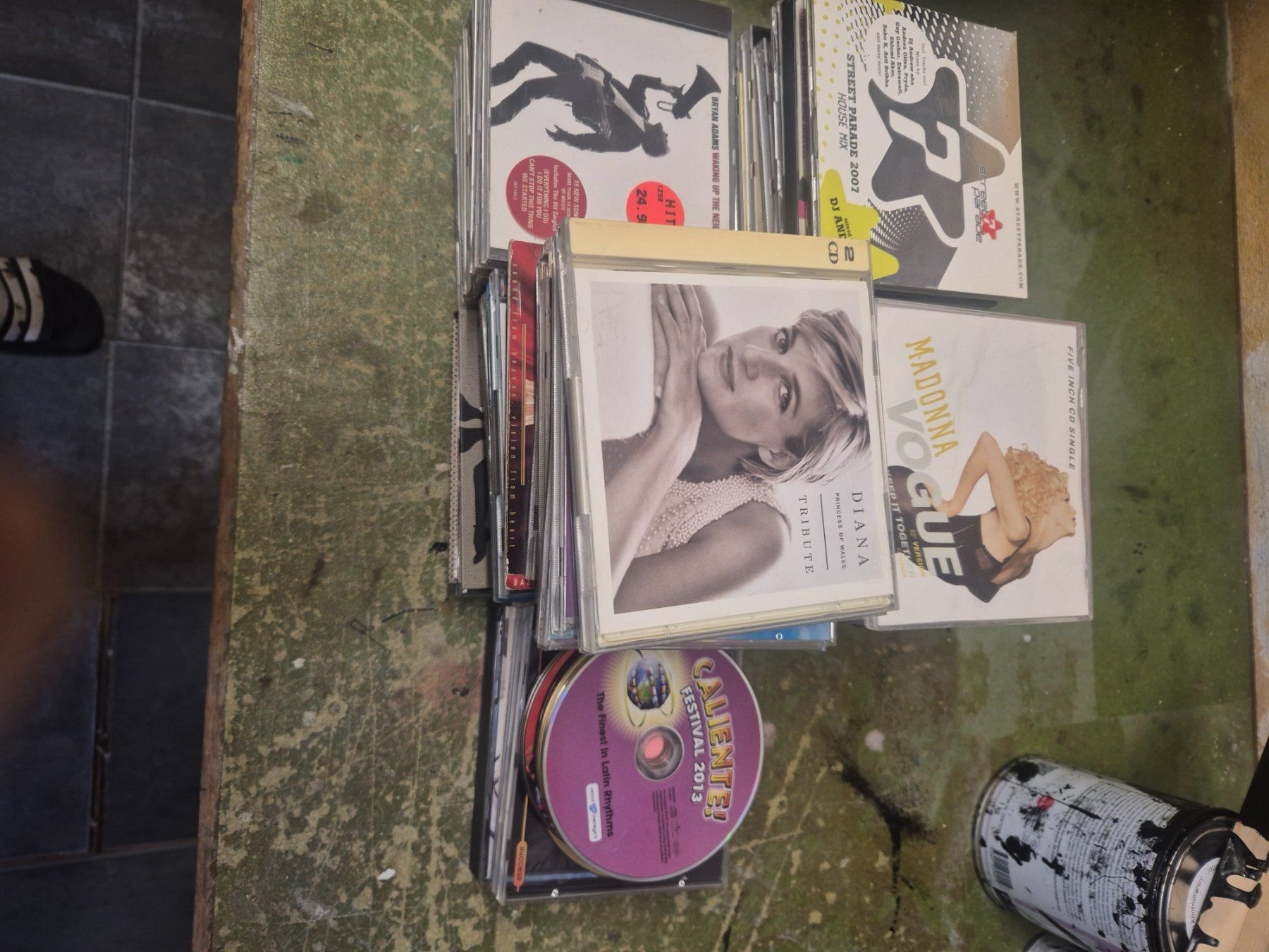 CDs: 72  CD u.lp.singel.DVD..cd stander – Gebraucht aus kloten von eismeister33 8