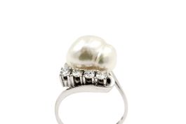 Brillant Ring Barock Perle 18K Weissgold *S3226