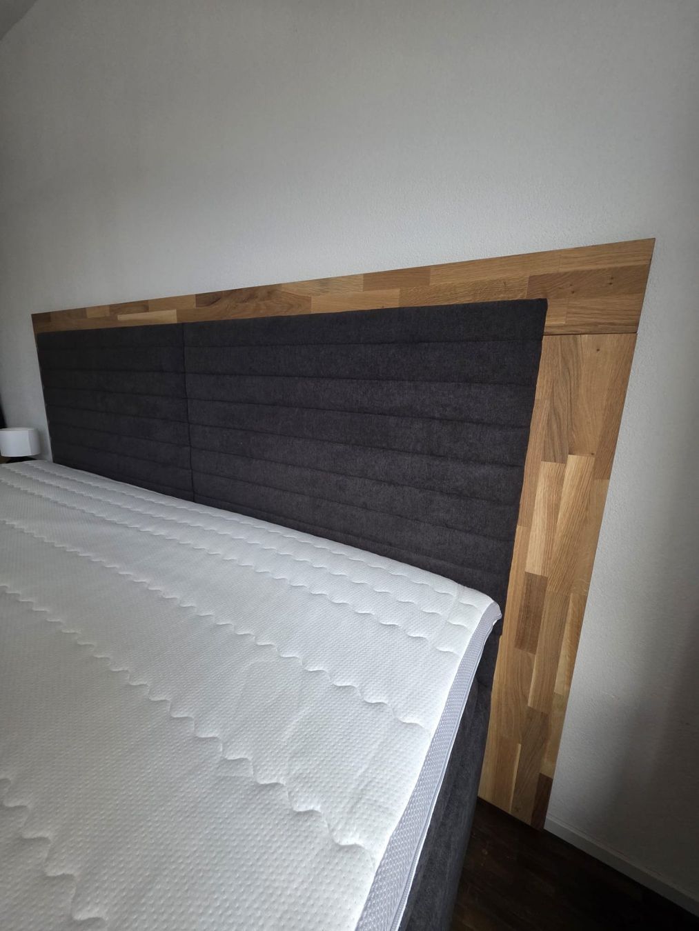 Conforama Letti: Lit boxspring 200x200 – Nuovo (secondo la descrizione) da Biel/Bienne venduto da ang_t57h 3