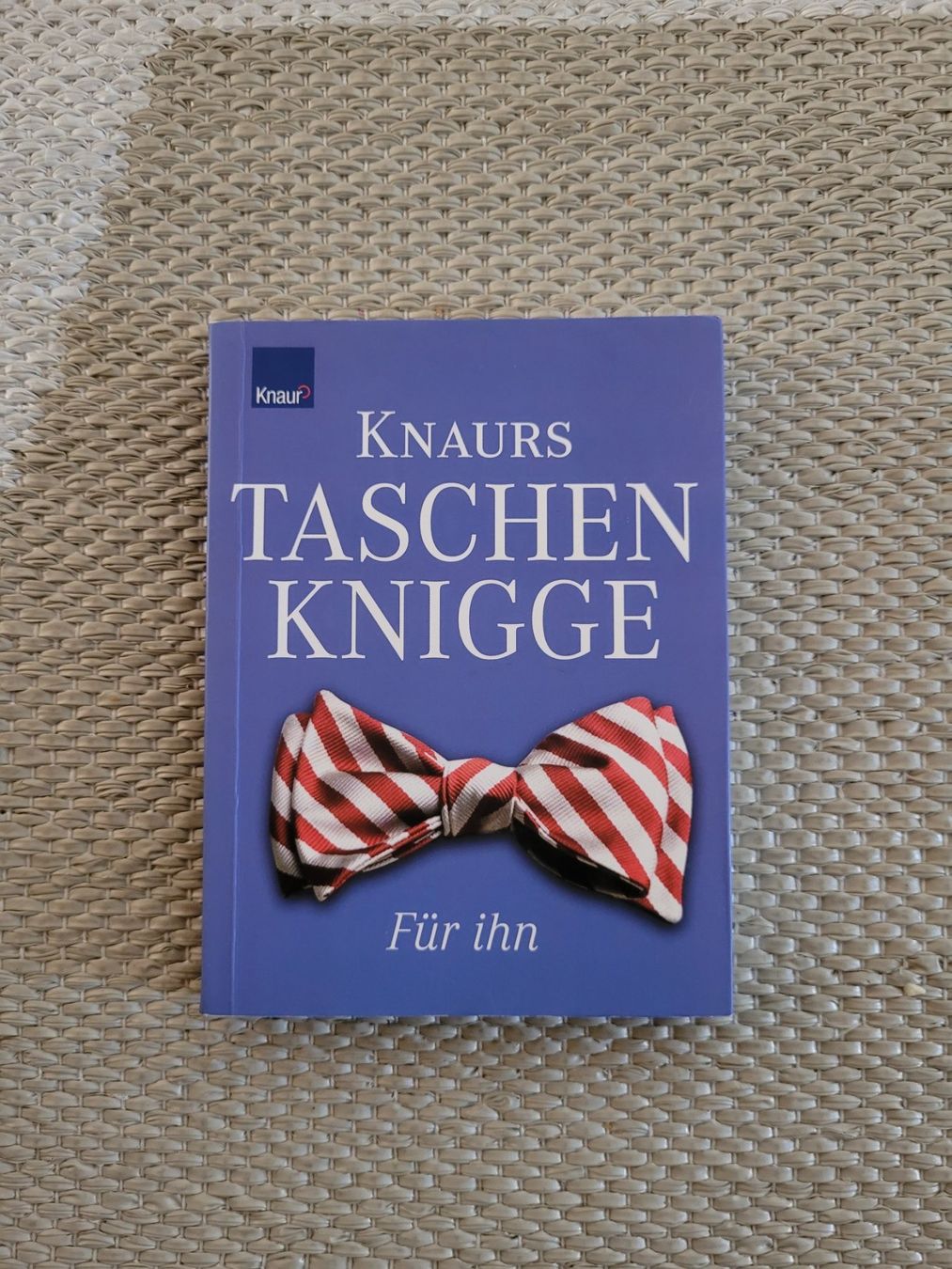 Libri: Taschen Knigge – Usato da Perlen venduto da Safari_23