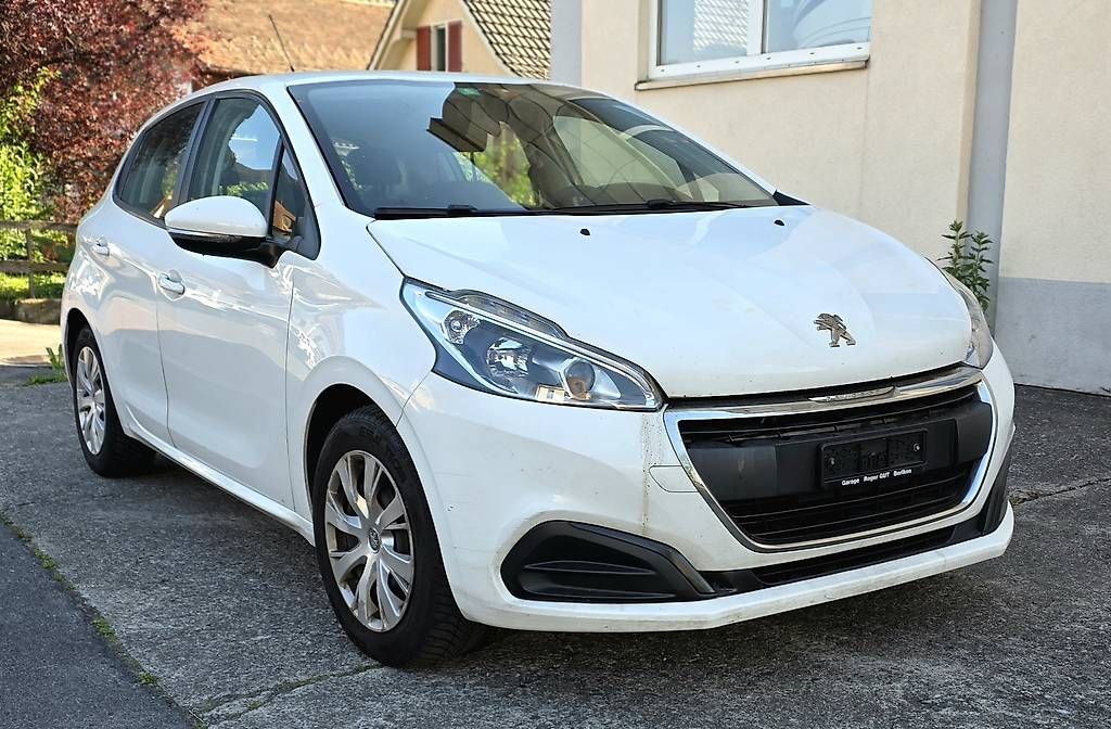 Automobili: Peugeot 208 1.2 VTi PureTech – Usato da Heiligkreuz (Mels) venduto da Beyond-Auto 1