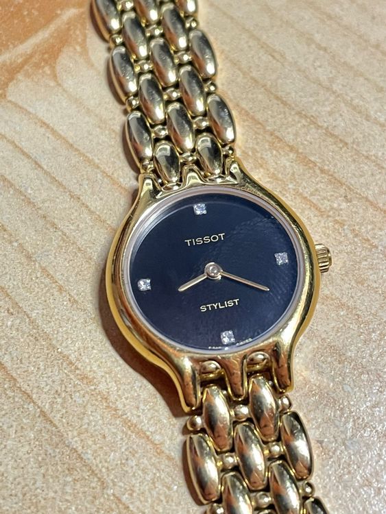 Tissot Stylist E240 Montre vintage femme Or et diamant