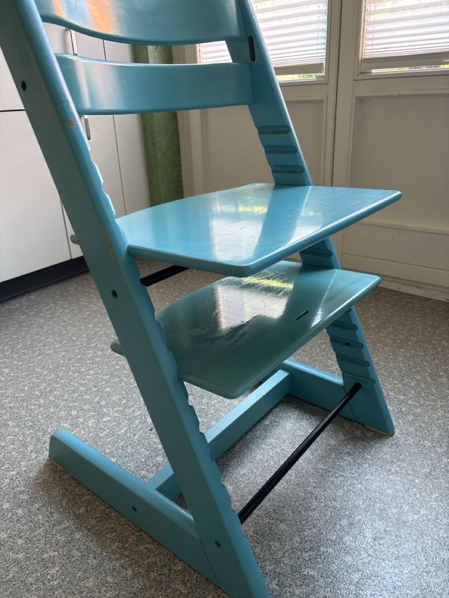 Stokke Chaises hautes: Tripp Trapp Stokke hellblau/türkis – D'occasion à Zürich par Astroglia 1