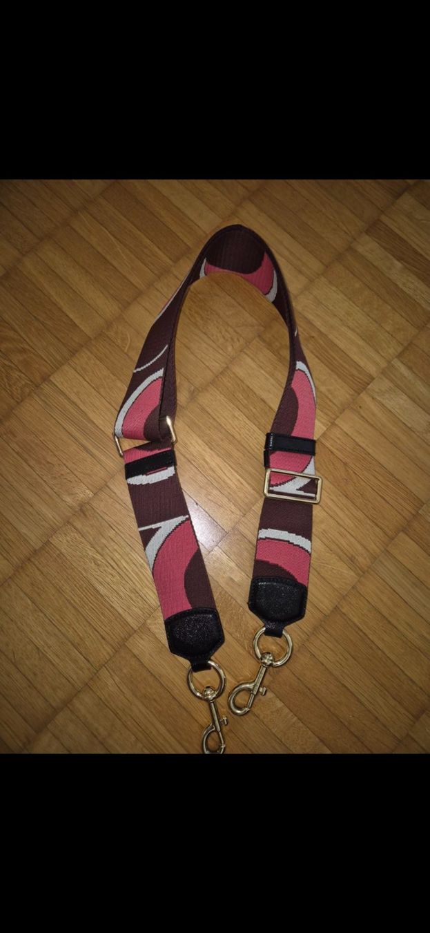 Marc Jacobs Autres vêtements & accessoires: Schulterriemen – Neuf (Voir description) à Luzern par Yel_low