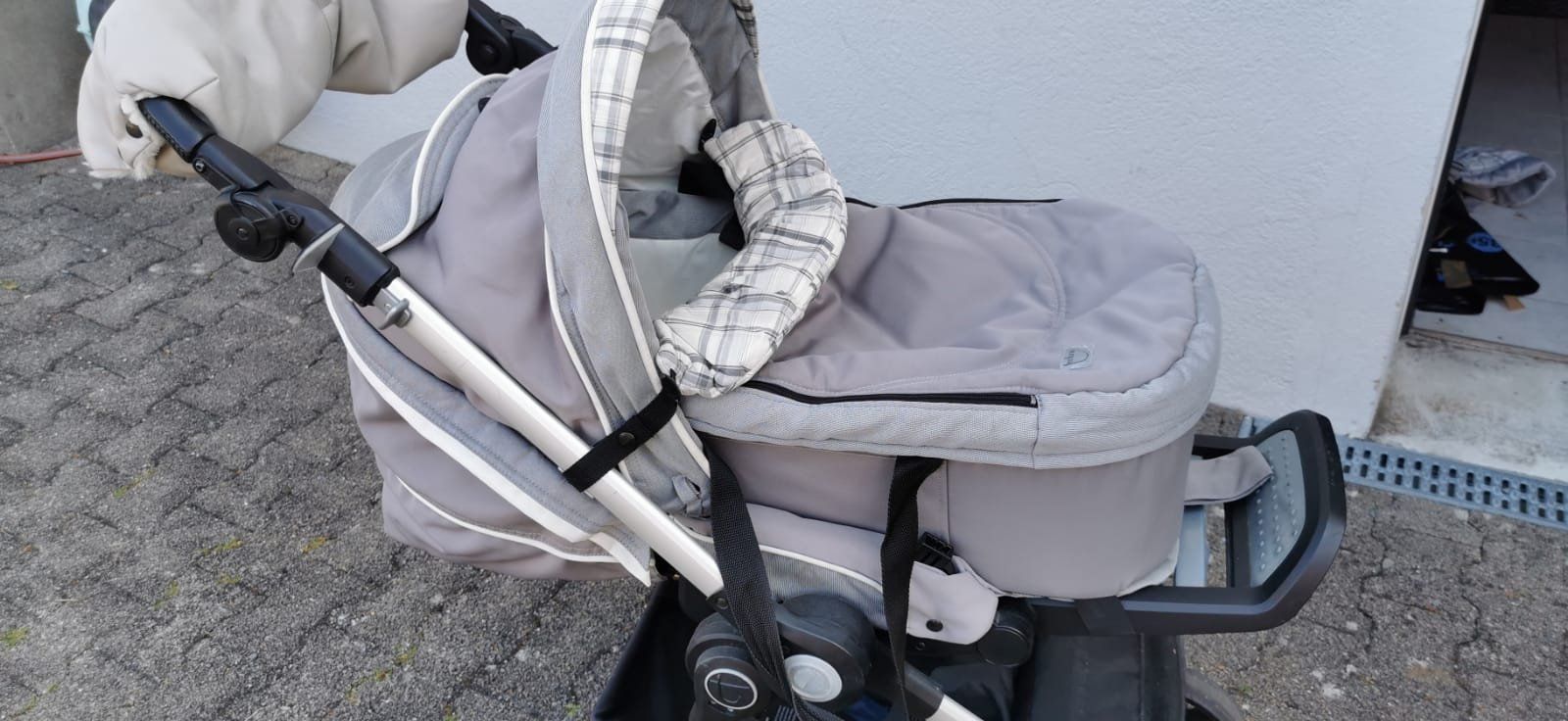 Teutonia Kinderwagen: Teutonia Kombi Kinderwagen BeYou – Gebraucht aus Reinach AG von jennyfergel 1