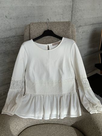 Magnifique haut  blanc de marque Twinset
