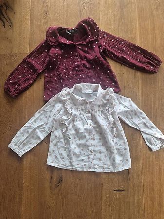 2 Mädchen Langarm Blusen