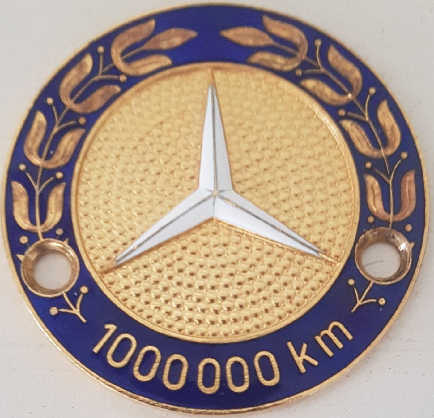 Placchette & Badge: Plakette Mercedes Benz 1000000 km – Usato da Neuchâtel venduto da Blondy_73