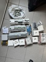 Lot matériel électrique disjoncteurs prises Cavel 100m