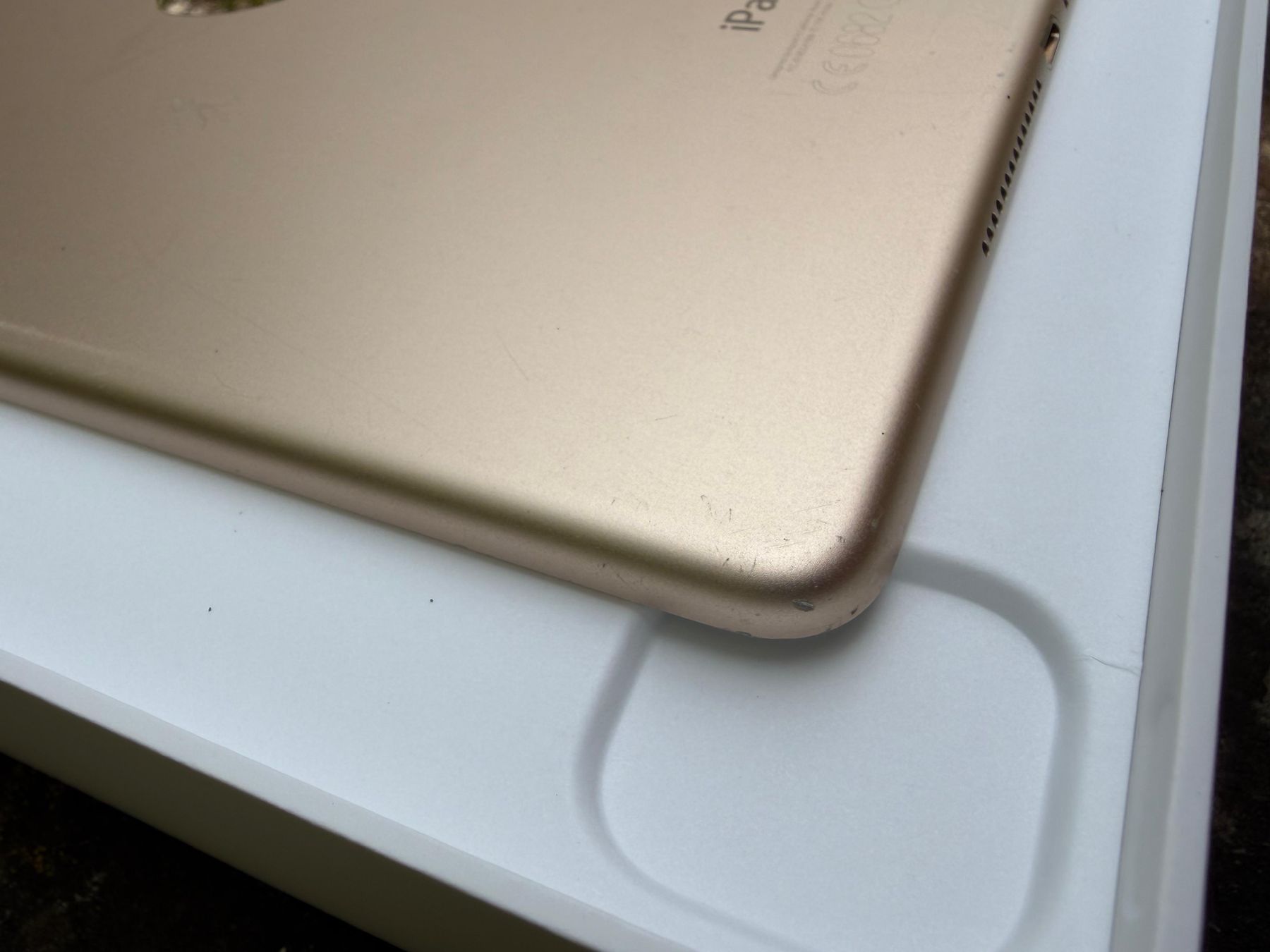Apple Tablettes PC: iPad  Pro (12,9", 6. Generation) – D'occasion à St. Gallen par rah_lr55 6